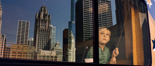 The_Young_and_Prodigious_T-S_Spivet_still_Chicago.jpg